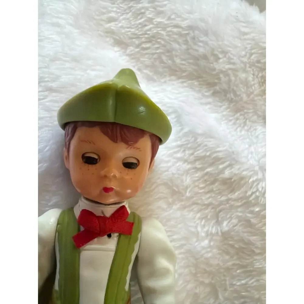 2010 Madame Alexander Hansel Doll McDonald's Happy Meal Hansel & Gretel Toy